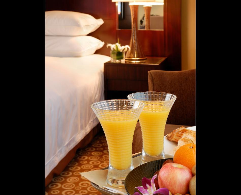 Golden Eagle Summit Hotel Downtown Nankin Oda fotoğraf